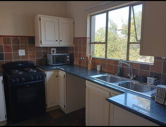 1 BEDROOM PROPERTY TO RENT IN WELTEVREDEN PARK